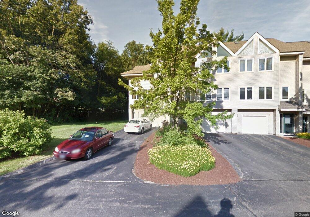 207 Holley Ln, Woonsocket, RI 02895 - photo 1