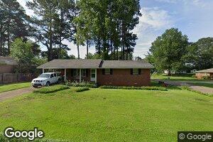 311 Davis St, Pontotoc, MS 38863