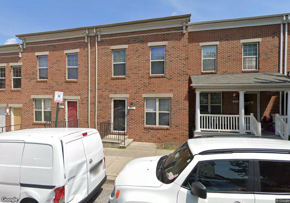734 Vine St, Baltimore, MD 21201 - photo 1
