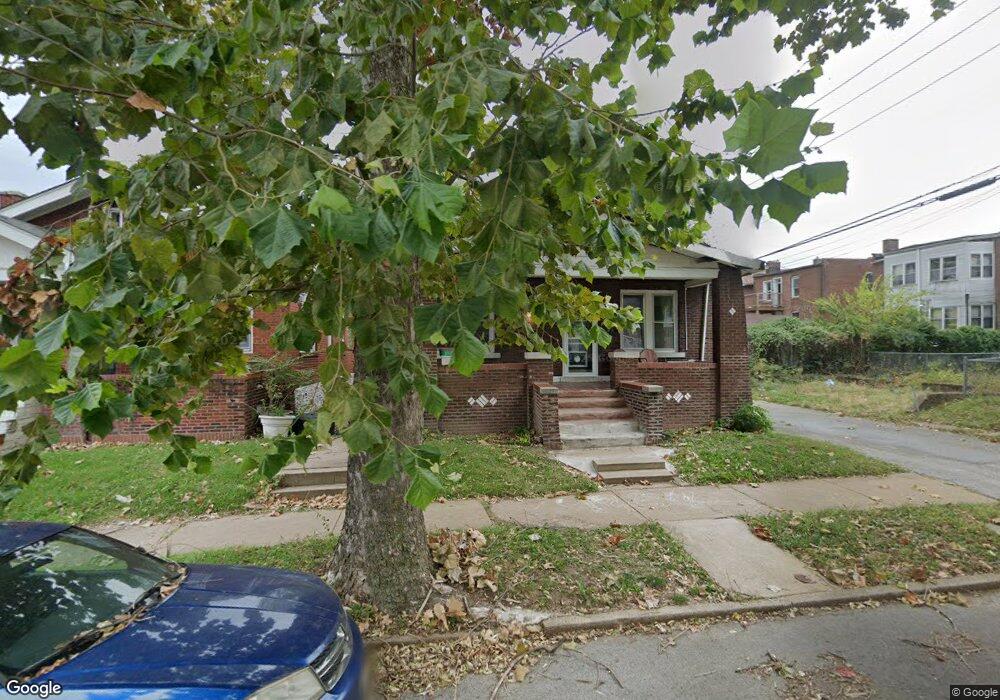 4728 Kossuth Ave, Saint Louis, MO 63115 - photo 1