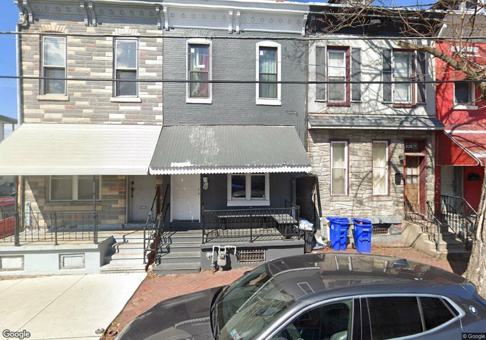 833 Greenwich St, Reading, PA 19601 - photo 1