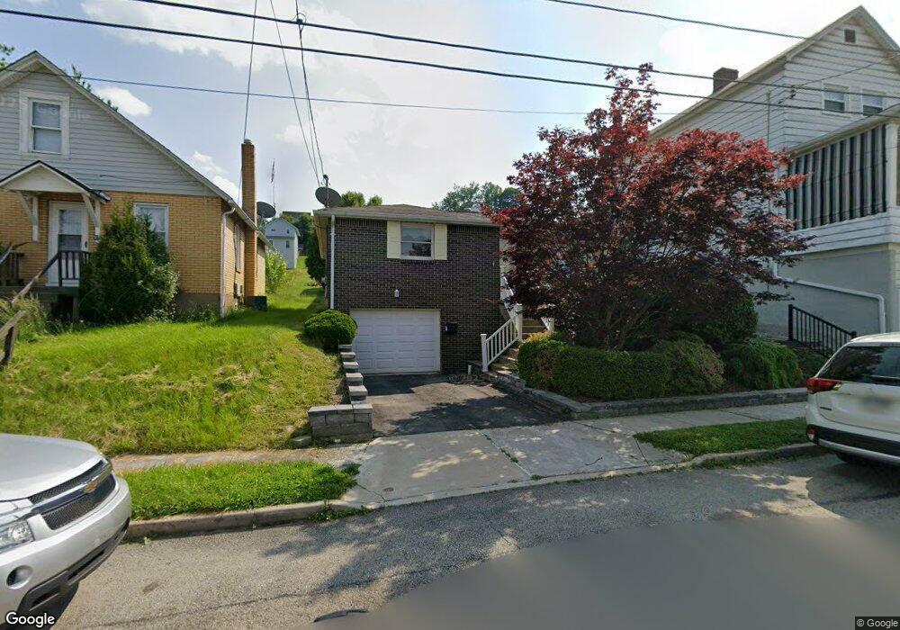 325 Emerson St, Vandergrift, PA 15690 - photo 1