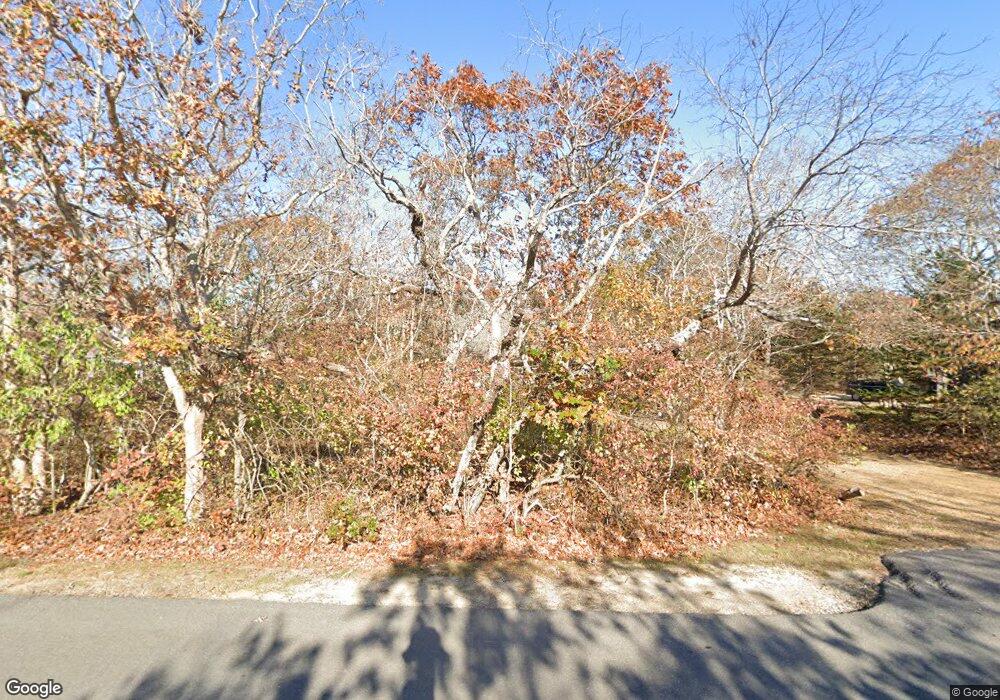 17 Meshacket Rd, Edgartown, MA 02539 - photo 1