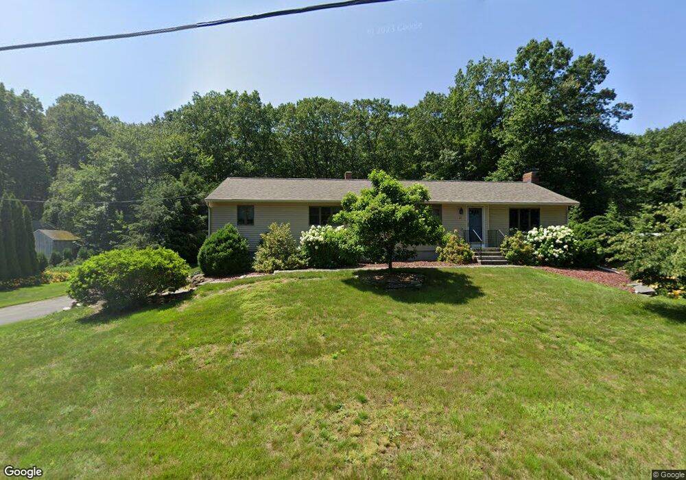 21 Hawthorne Dr, Atkinson, NH 03811 - photo 1