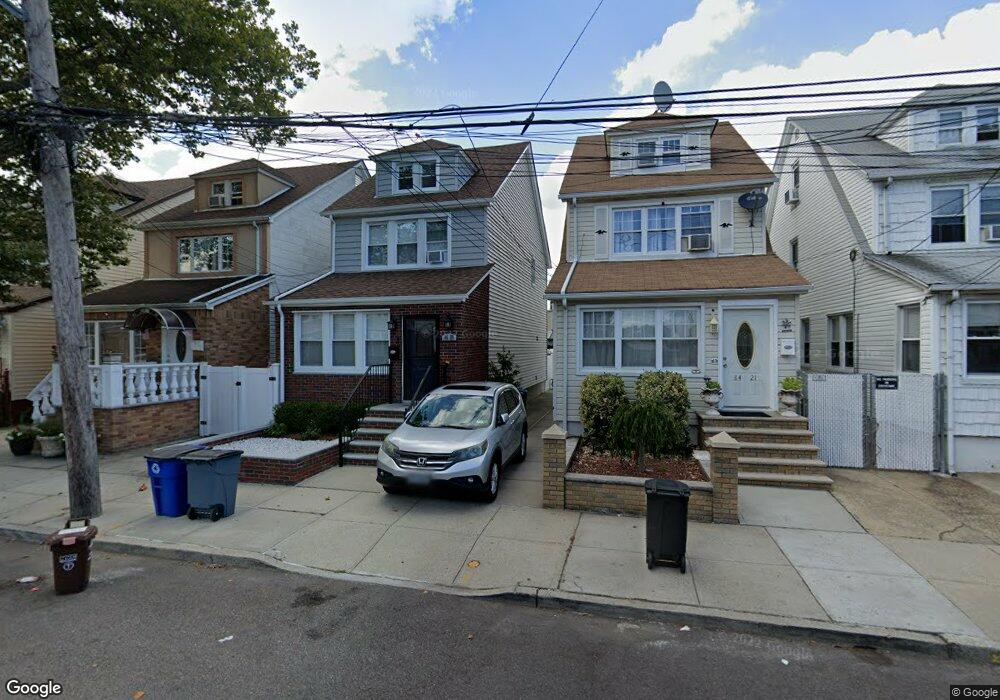 8421 109th Ave, Ozone Park, NY 11417 - photo 1