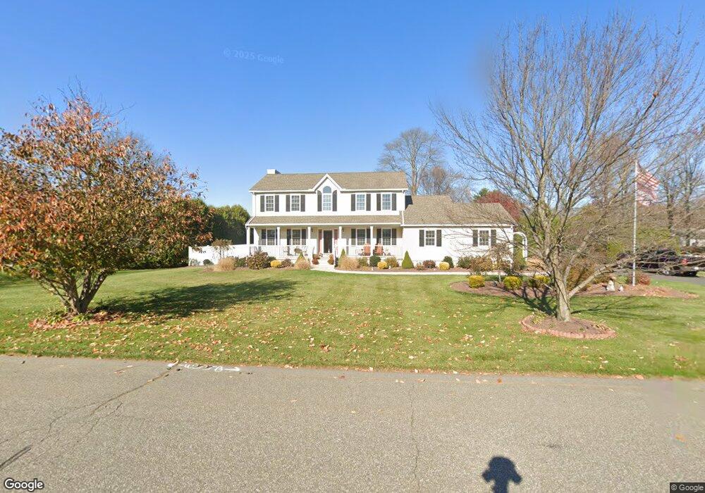 92 Cataumet Ln, West Springfield, MA 01089 - photo 1