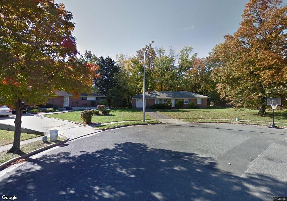 1000 Woods Place, Alexandria, VA 22302 - photo 1