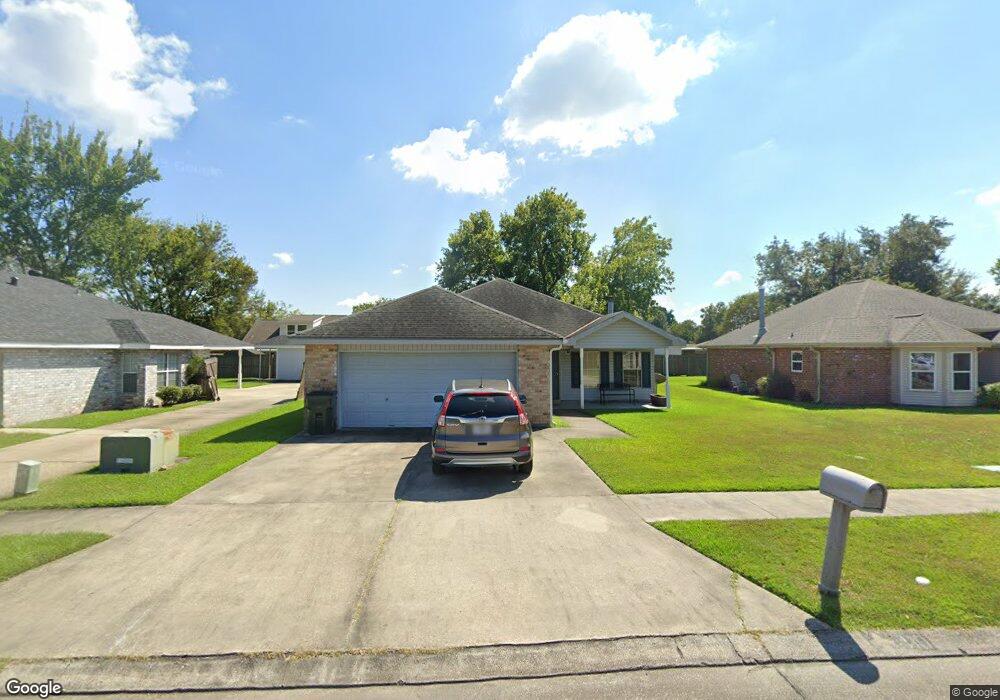 410 Cavaness Dr, Houma, LA 70364 - photo 1