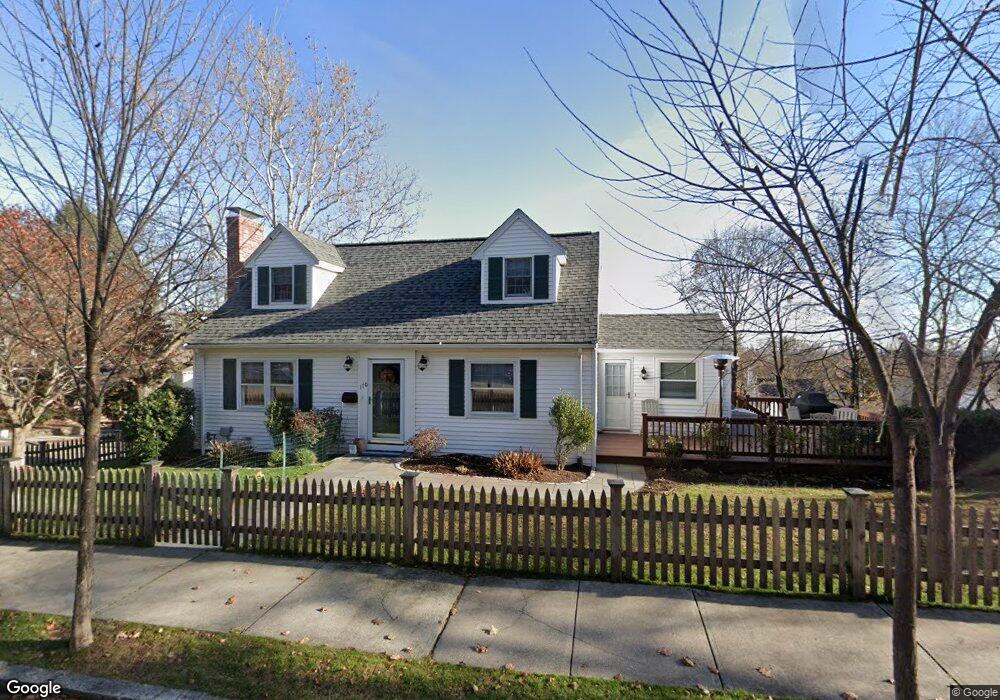 170 Newport St, Arlington, MA 02476 - photo 1
