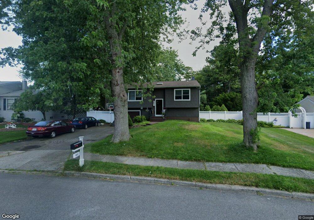 181 Spiral Rd, Holtsville, NY 11742 - photo 1