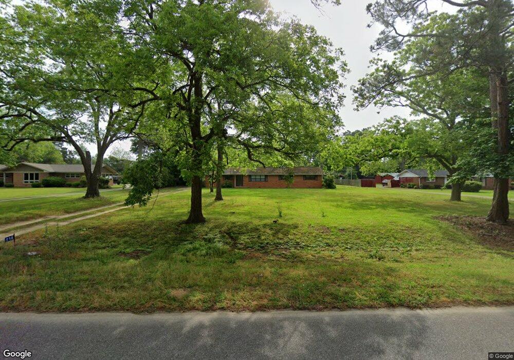 118 Walker Ave, Fitzgerald, GA 31750 - photo 1