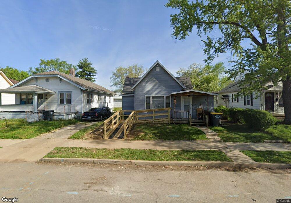 1306 W 2nd St, Anderson, IN 46016 - photo 1