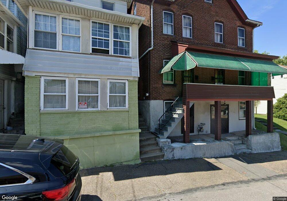 900 N Vine St, Hazleton, PA 18201 - photo 1