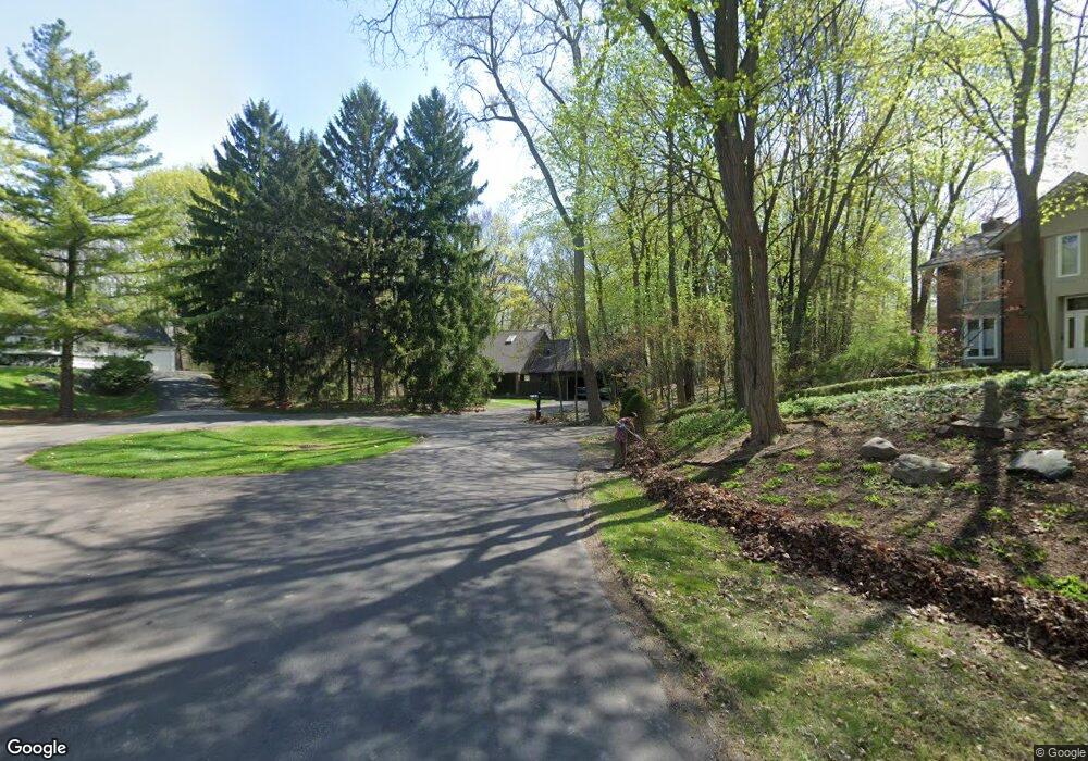 1358 Conge Dr, Bloomfield Hills, MI 48304 - photo 1