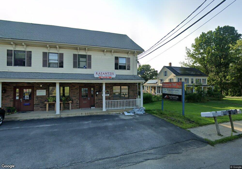 505 Norwich Rd unit 511, Plainfield, CT 06374 - photo 1