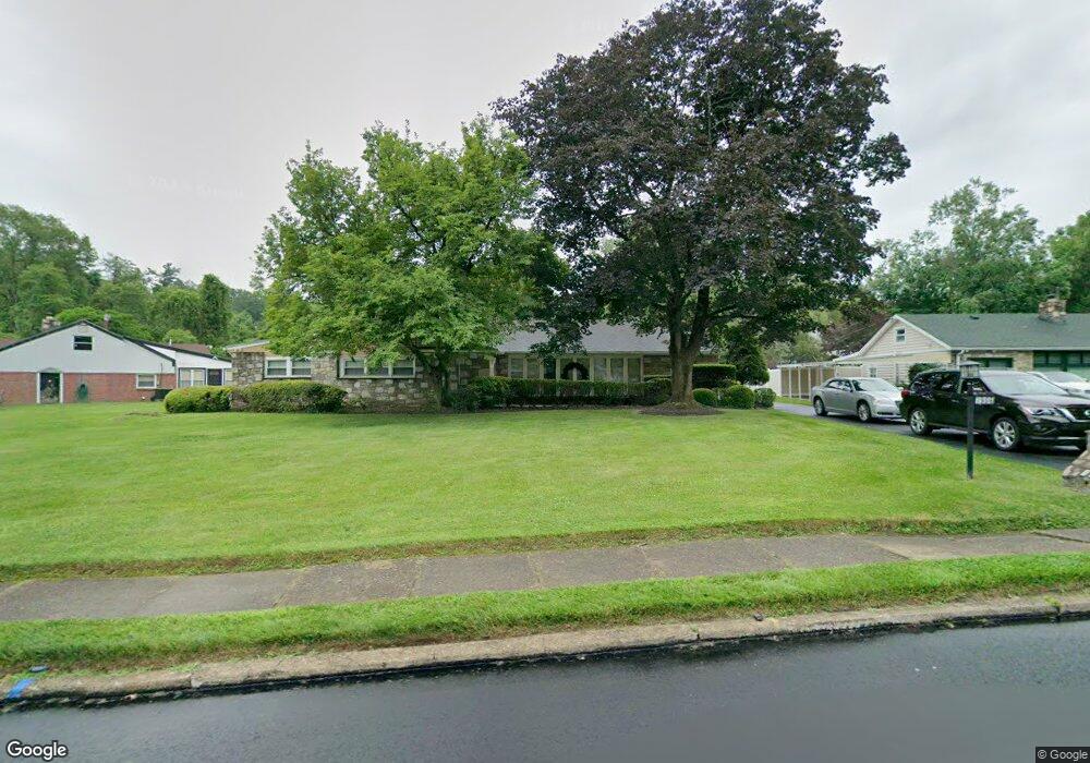 7906 Newbold Ln, Glenside, PA 19038 - photo 1