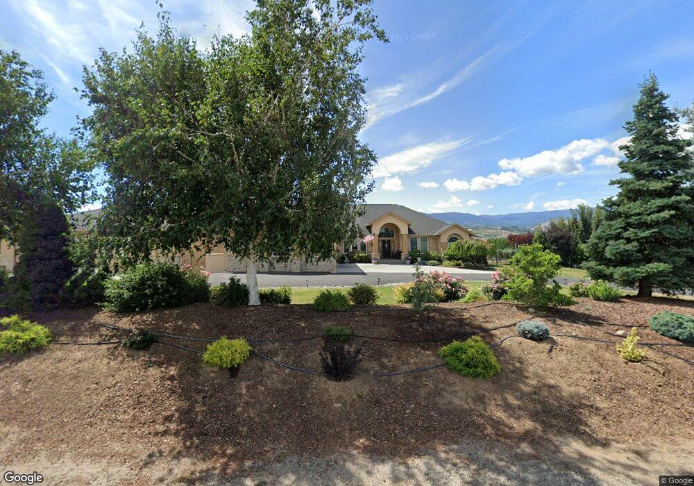 2760 8th St SE, East Wenatchee, WA 98802 - photo 1