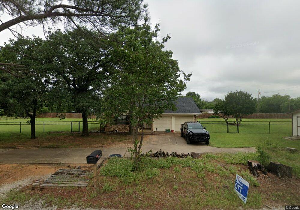 605 Forrest Ln, Joshua, TX 76058 - photo 1