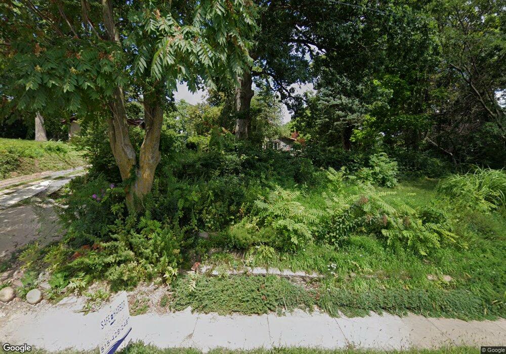 2701 Hickman Rd, Des Moines, IA 50310 - photo 1