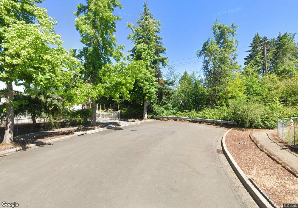 2246 32nd St, Springfield, OR 97477 - photo 1