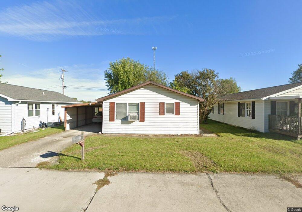 21 Eastlake Dr, Wapakoneta, OH 45895 - photo 1