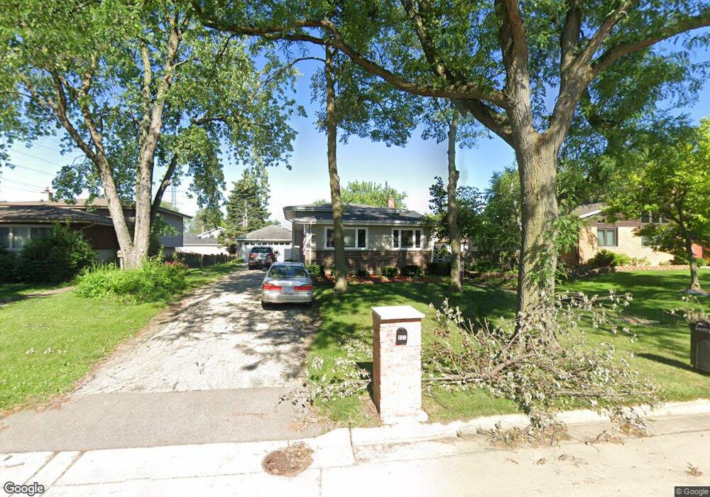 821 N Howard Ave, Elmhurst, IL 60126 - photo 1