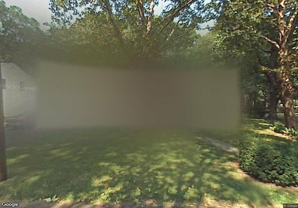 188 Mclean St, Iselin, NJ 08830 - photo 1