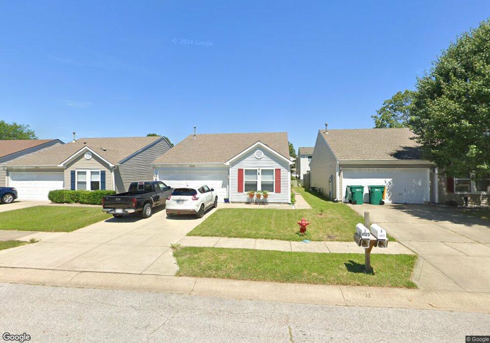 4523 Connaught West Dr, Plainfield, IN 46168 - photo 1