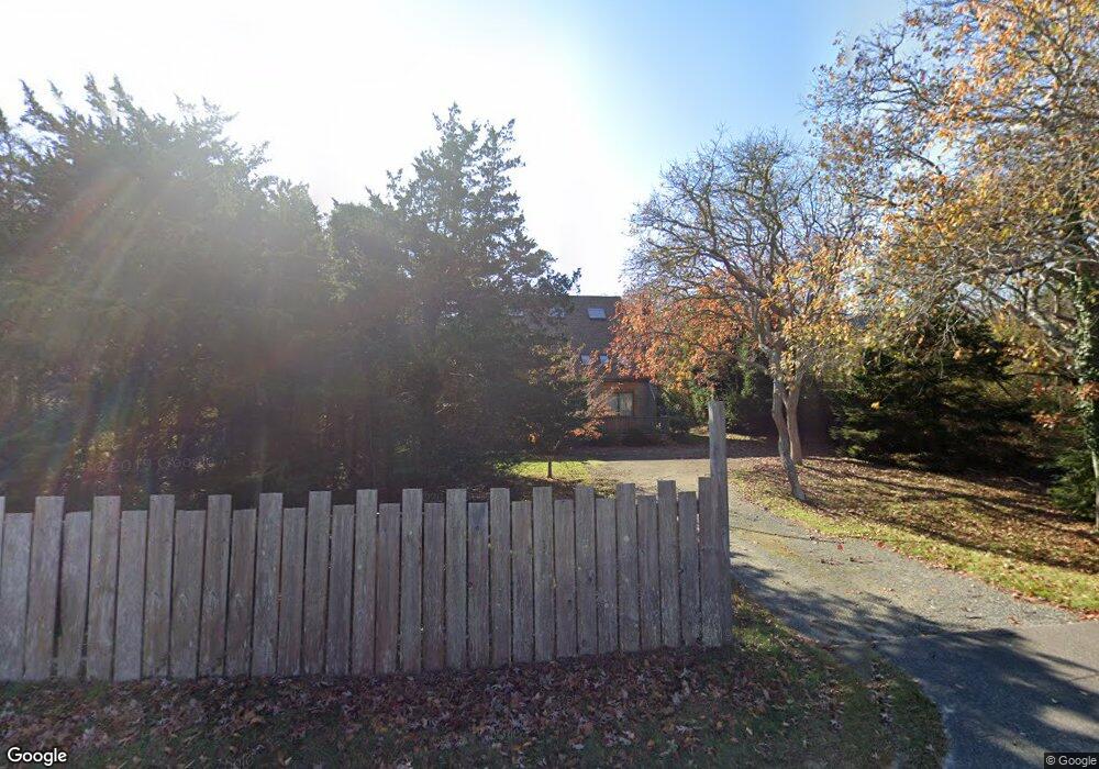 10 Meshacket Rd, Edgartown, MA 02539 - photo 1