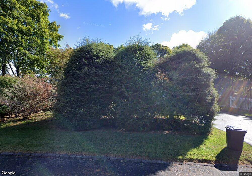 2 Honey Hill Rd, Norwalk, CT 06851 - photo 1