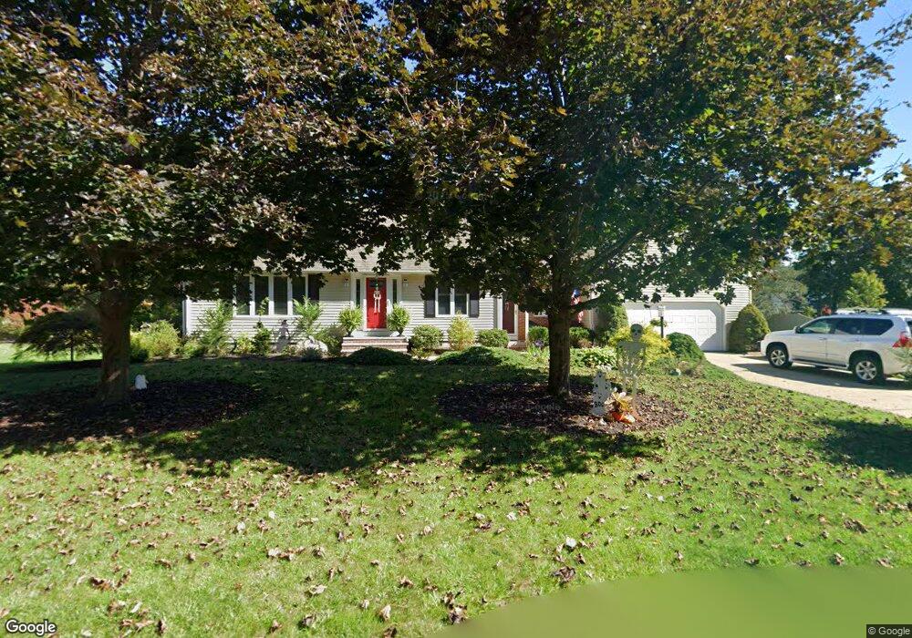 24 Green Meadow Ln, Cumberland, RI 02864 - photo 1