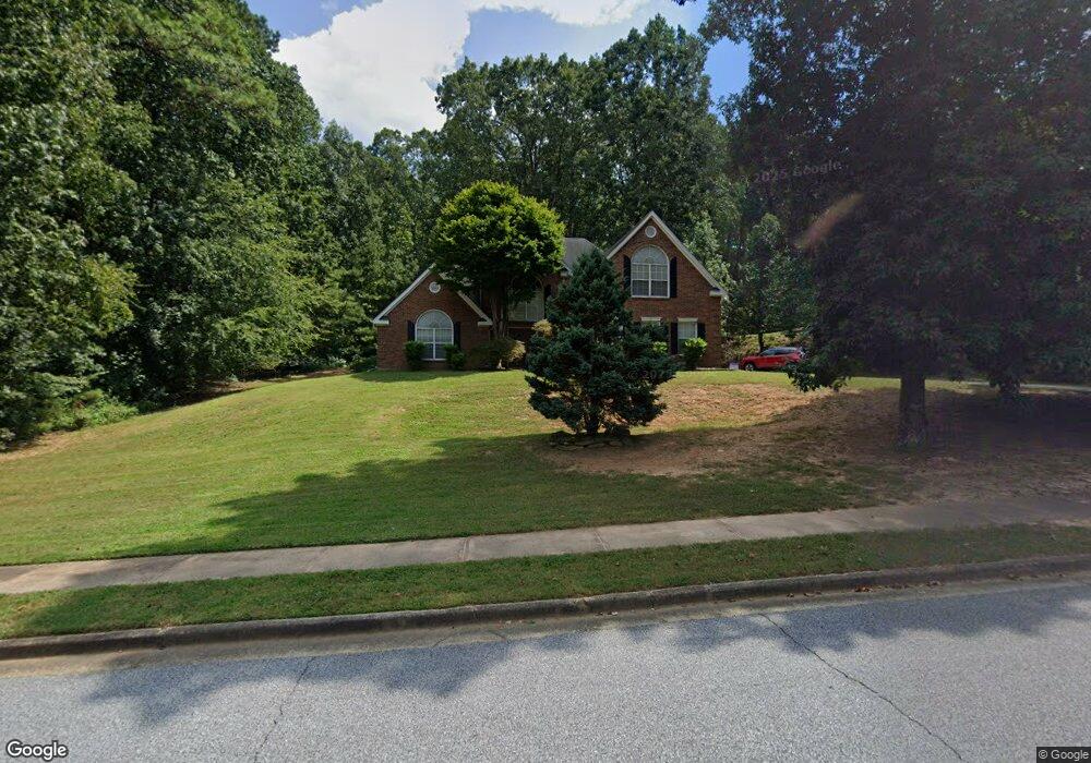 9296 Sweetbriar Trace unit 10, Jonesboro, GA 30236 - photo 1