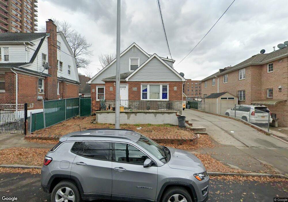 15908 65th Ave, Fresh Meadows, NY 11365 - photo 1