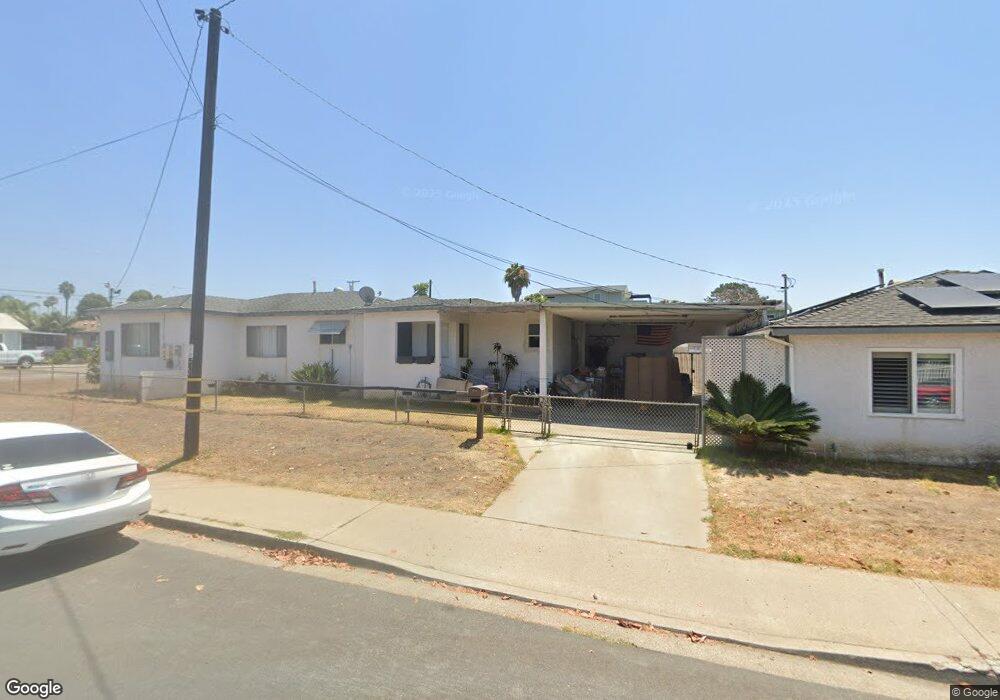 661 Chestnut Ave, Carlsbad, CA 92008 - photo 1