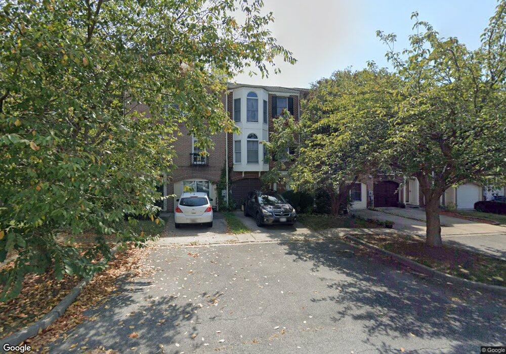 48 Victoria Square, Frederick, MD 21702 - photo 1