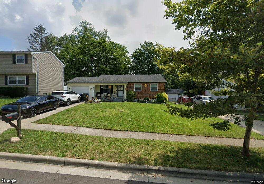 1580 Fall Brook Rd, Columbus, OH 43223 - photo 1