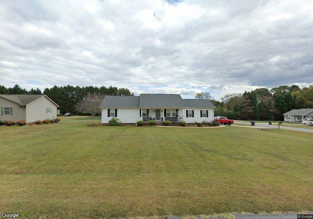 104 Watts Ct, Statesville, NC 28625 - photo 1