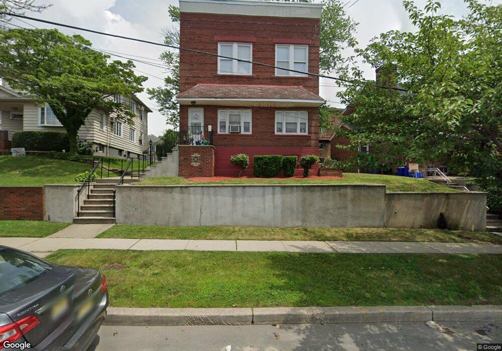 242 Orient Way, Lyndhurst, NJ 07071 - photo 1