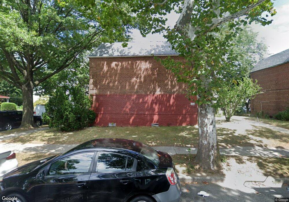 15301 Horace Harding Expy, Flushing, NY 11367 - photo 1