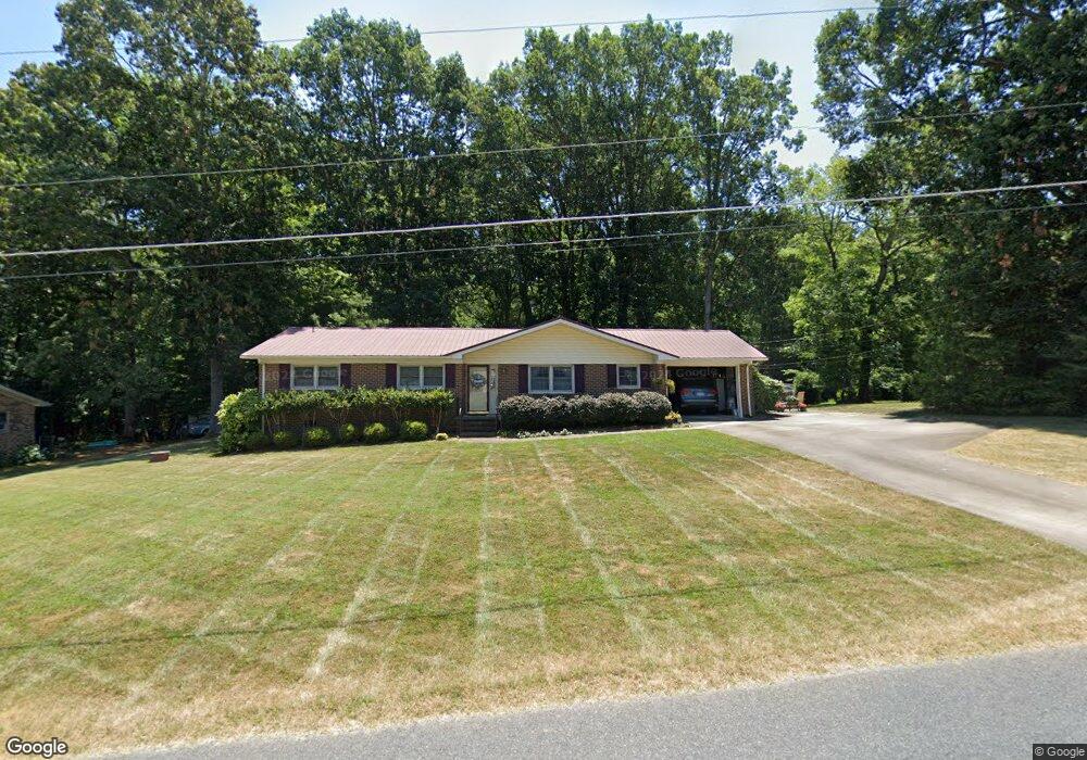 831 Oakwood Acres Rd, Asheboro, NC 27205 - photo 1