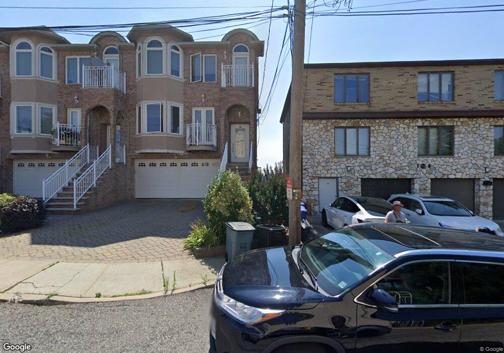 120 Pine St unit C0120, Cliffside Park, NJ 07010 - photo 1