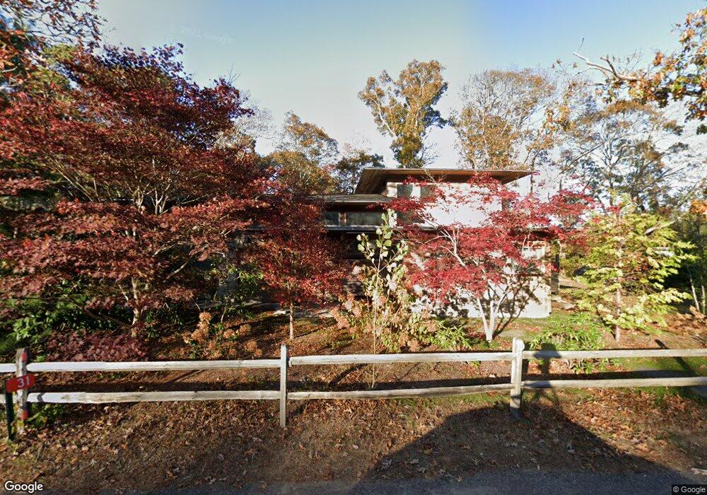 31 Shirley Ave, Oak Bluffs, MA 02557 - photo 1