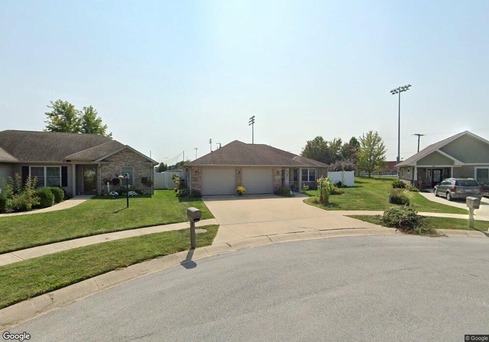 335 Southwood Dr, Tipton, IN 46072 - photo 1