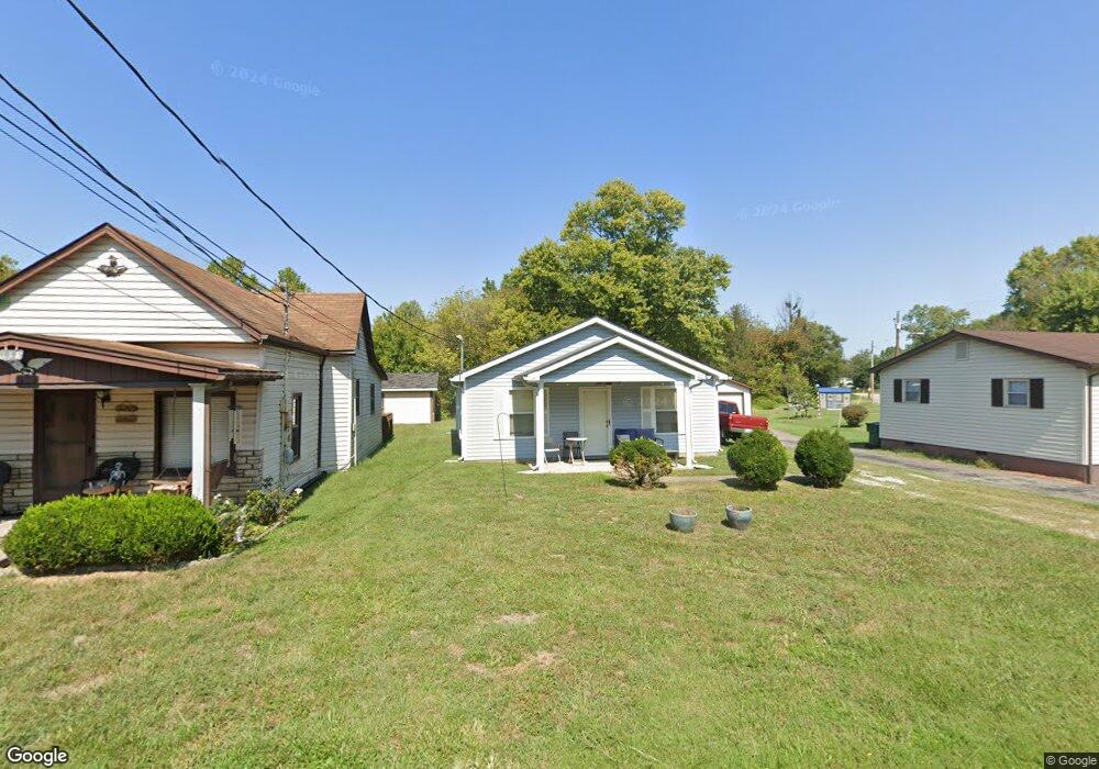 126 Center St, Lebanon Junction, KY 40150 - photo 1