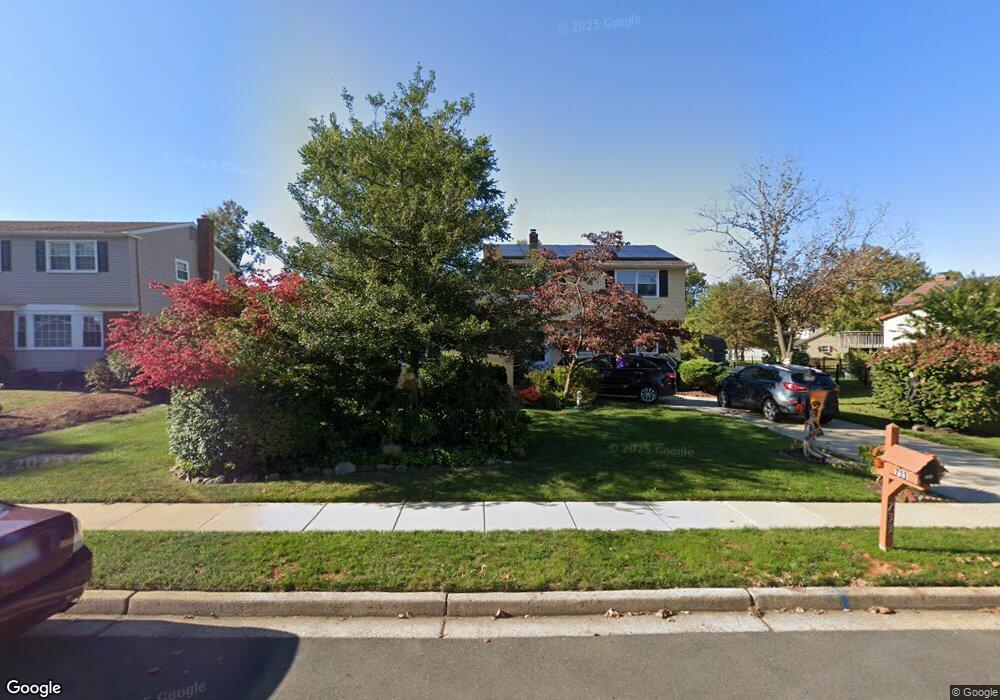 733 Amsterdam Rd, Mount Laurel, NJ 08054 - photo 1