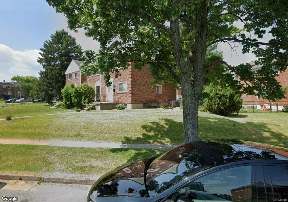 1304 Kenton Rd, Parkville, MD 21234 - photo 1