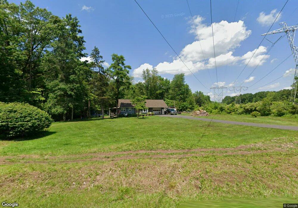 2206 Hendricks Rd, Pennsburg, PA 18073 - photo 1