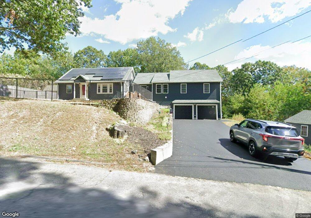 31 Benjamin Rd, Shirley, MA 01464 - photo 1