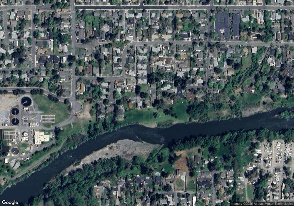 955 SW Rogue River Ave, Grants Pass, OR 97526 - photo 1