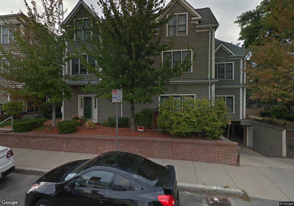 7 Davenport St unit 2, Cambridge, MA 02140 - photo 1